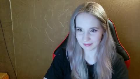 Amelia  online show from May 20, 7:09 pm