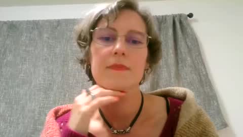 Snapshot of ameliaishka chatting on October 3, 4:09 am Ameliaishka online show from October 3, 4:09 am