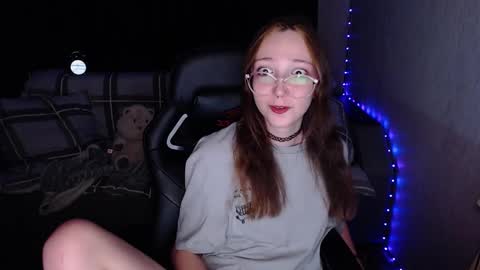 Amelia online show from October 15, 9:04 pm