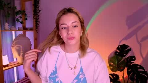 ameliarosaline online show from June 25, 3:17 am