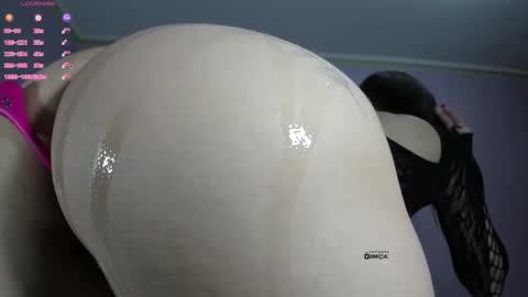 amelie_25 online show from February 26, 11:04 pm