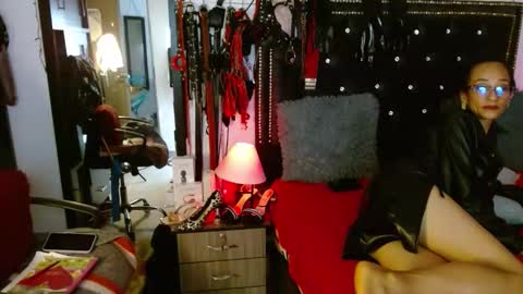 amelie__martinez online show from February 26, 10:09 pm