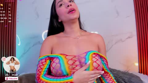 Alejandra  online show from December 16, 4:13 am