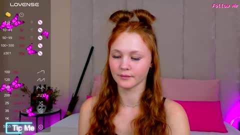 AmeliRoyse online show from October 23, 5:12 pm