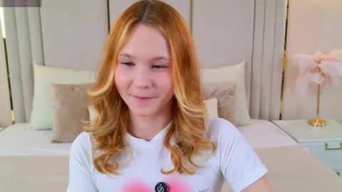 AmeliRoyse online show from May 24, 5:29 pm