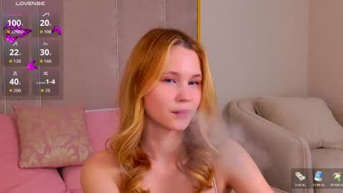 AmeliRoyse online show from May 29, 5:22 pm