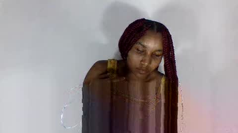 amelisy20005 online show from March 27, 7:02 pm