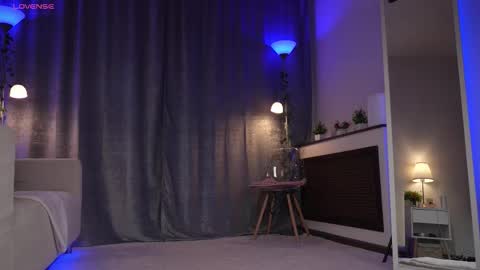 Amy  online show from February 2, 1:26 am