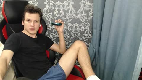 Snapshot of ameson1337 chatting on January 7, 4:04 am Jesse online show from January 7, 4:04 am