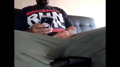 Snapshot of amh_5150 chatting on November 2, 10:01 pm amh 5150 online show from November 2, 10:01 pm