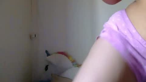 ami_rosee online show from July 22, 7:11 am