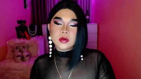 Queen Mireska online show from January 5, 1:58 pm