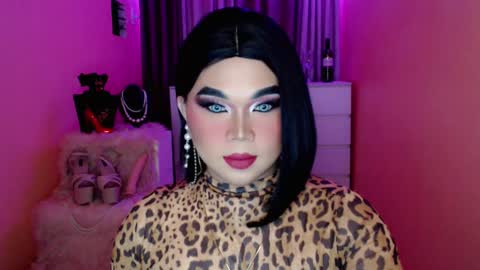 Queen Mireska online show from February 2, 10:57 am