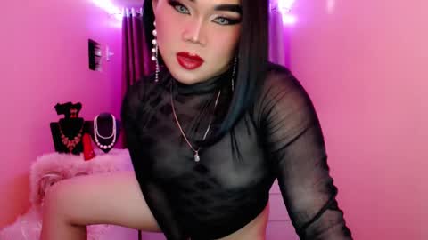 Queen Mireska online show from February 22, 6:19 pm