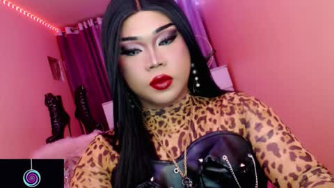 Queen Mireska online show from October 9, 1:42 pm