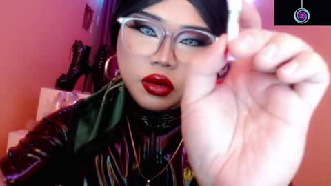 Queen Mireska online show from March 20, 6:13 pm