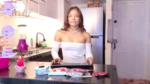 Amy online show from January 22, 6:52 pm