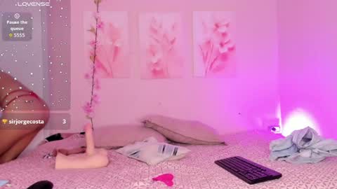 AmiiClark  online show from June 12, 6:07 pm