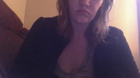 Snapshot of amileamariestar chatting on March 11, 5:13 pm amileamariestar online show from March 11, 5:13 pm