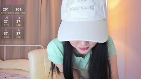 AmiliYan online show from March 18, 7:00 am