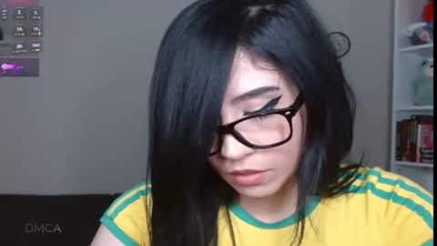 amilust online show from February 20, 2:52 am