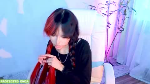    online show from February 26, 12:04 pm