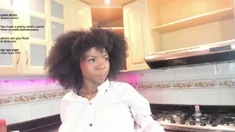 amirajones online show from June 12, 9:08 am