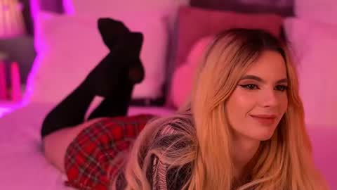amiralovely online show from July 13, 7:49 pm