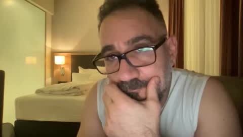 amirsds3298129 online show from February 15, 6:15 pm