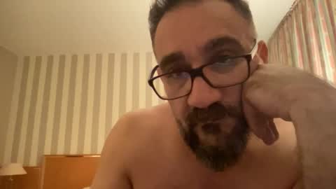 amirsds3298129 online show from February 26, 6:40 pm