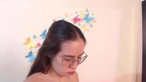 ammy_colins online show from December 1, 7:13 am