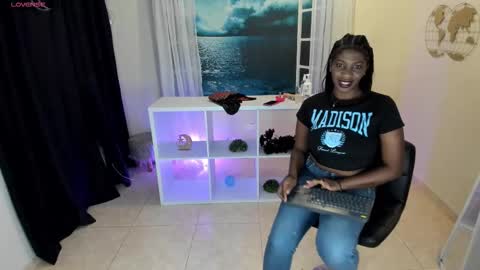 Snapshot of ammy_dams chatting on September 24, 7:39 pm Lore online show from September 24, 7:39 pm