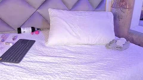 Snapshot of ammy_durand chatting on February 26, 1:32 am ammy durand online show from February 26, 1:32 am