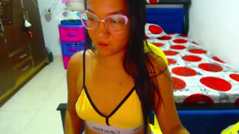 IM AMMY online show from July 11, 1:52 am