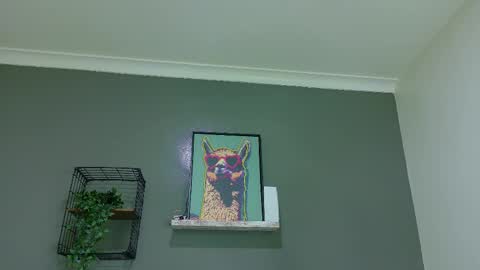 A M M Y  online show from March 25, 10:54 am