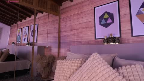 Ammy Scott  online show from April 9, 7:19 pm