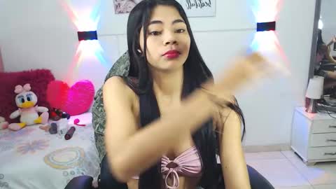 Snapshot of ammyy_wood_ chatting on October 11, 4:12 am ammyy_wood_ online show from October 11, 4:12 am