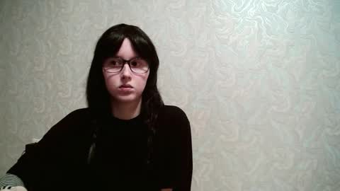 Amomira honeyx online show from November 17, 1:50 pm