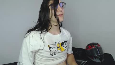 Amoneth online show from December 1, 8:47 pm