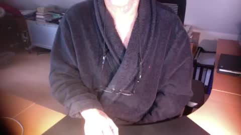 Amor2200 online show from December 4, 9:29 am