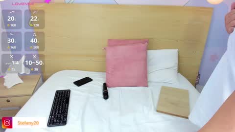 Snapshot of amor_smith_ chatting on December 23, 8:55 am Tefy online show from December 23, 8:55 am