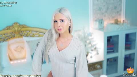 Snapshot of amoramias chatting on December 20, 7:39 pm  Im the first transgender post-op model on haturbate. I have a new sweet pussy... online show from December 20, 7:39 pm