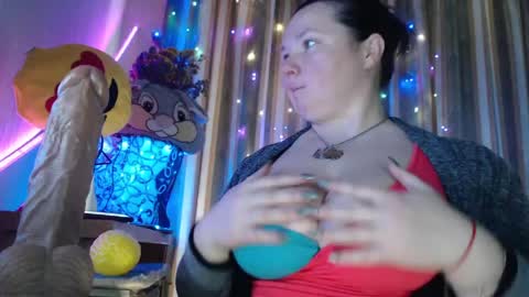 Snapshot of amorelara chatting on April 24, 7:11 am amorelara online show from April 24, 7:11 am