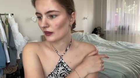 amorelle_ online show from May 22, 6:53 am