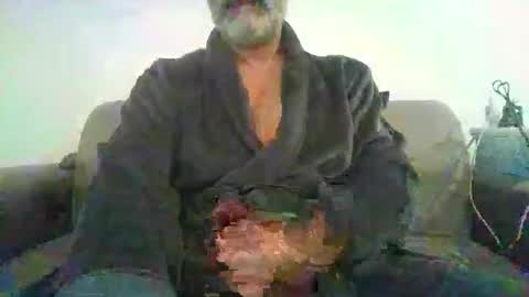 amram1985 online show from January 10, 11:23 am