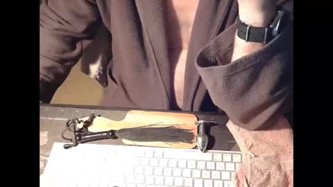 amslave4f online show from December 26, 9:11 am