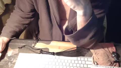 amslave4f online show from February 4, 7:07 am