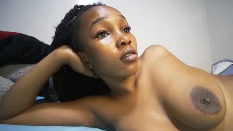 Snapshot of amunetlover chatting on September 15, 12:38 pm shantel online show from September 15, 12:38 pm