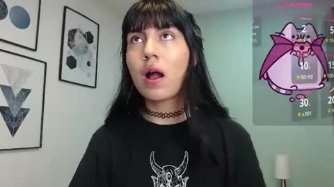 Amy 3 online show from June 18, 4:35 am