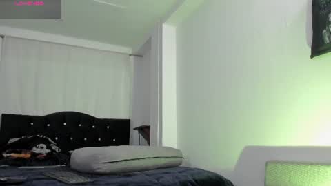 Amy online show from June 8, 2:28 pm